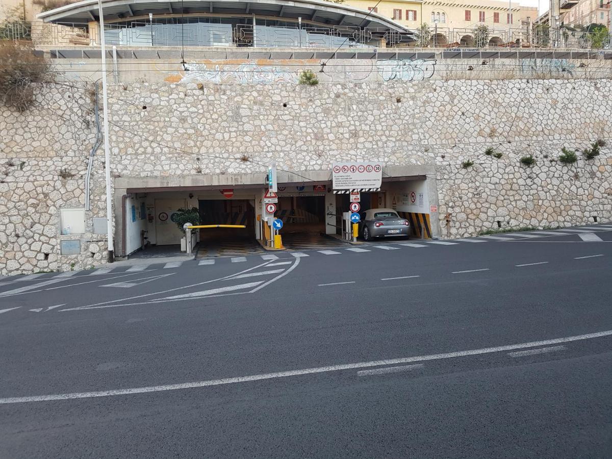 Studio Apartments Boutique Al Bastione Di Cagliari Ngoại thất bức ảnh